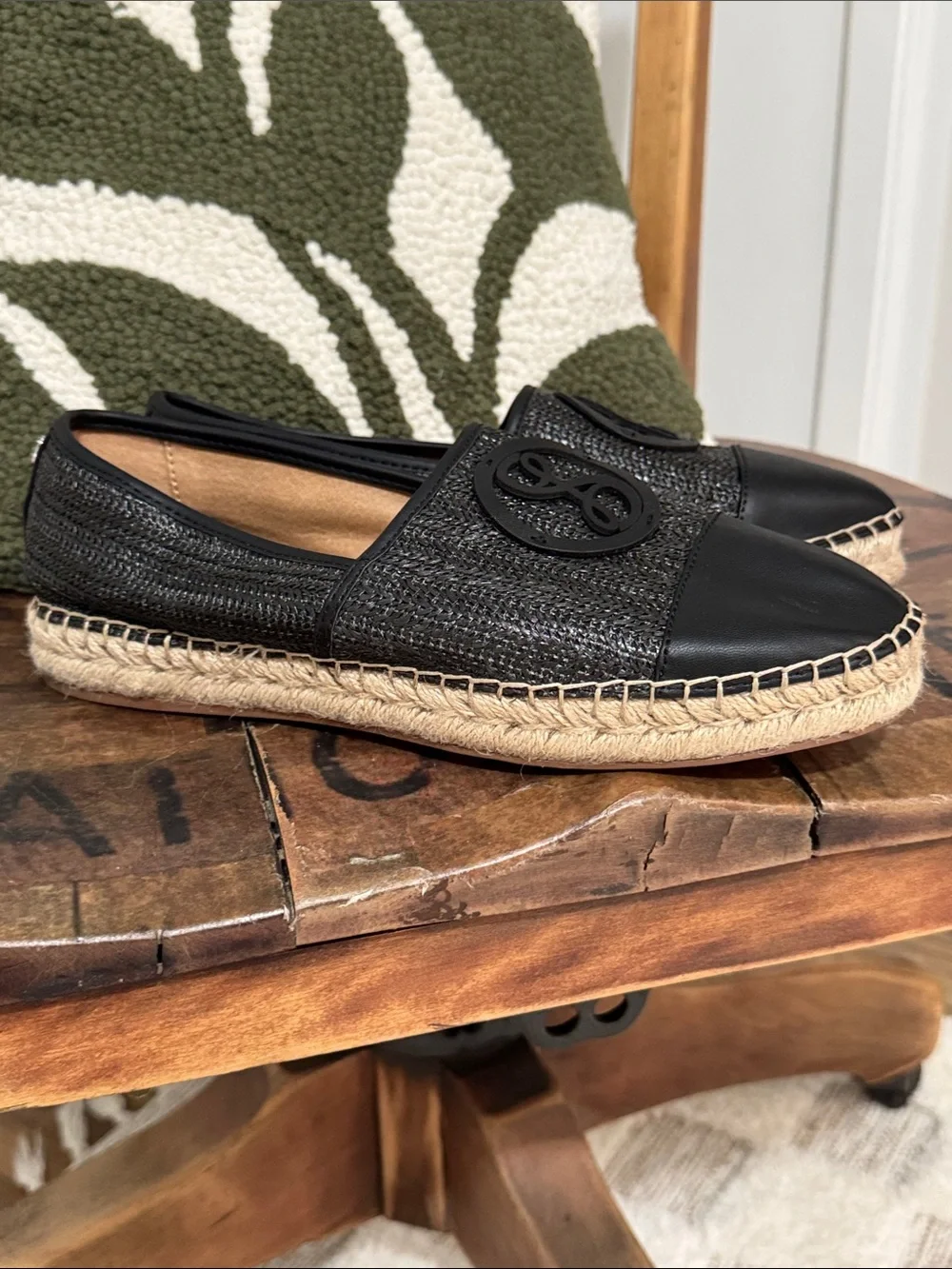 Sam & Libby Black Espadrille Slip-On Flats Size 10